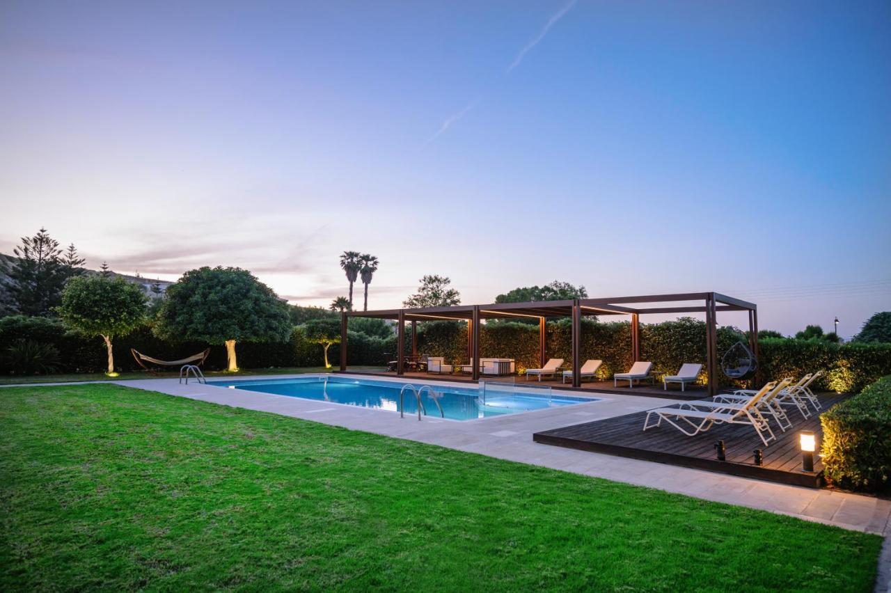 Bluegreenvilla Karteros